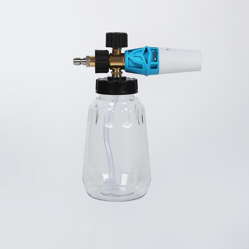 Vysokotlaká mycí pistole a hrnec pěny