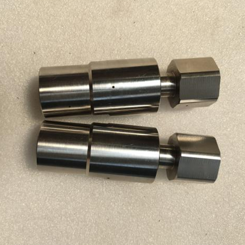 Kloub ultravyšeného tlaku