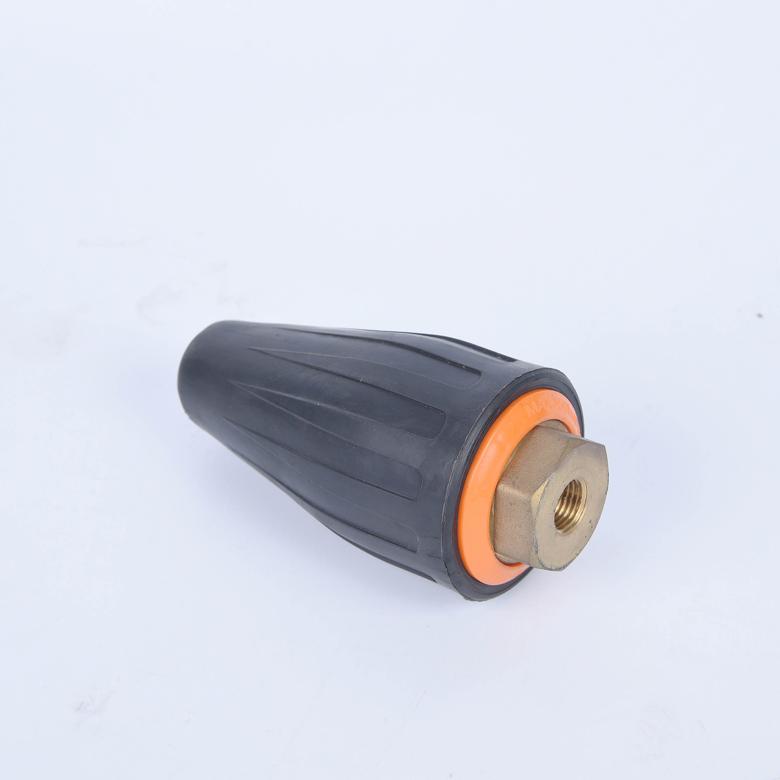 Tryská tryska s rotujícím tlakovou podložkou